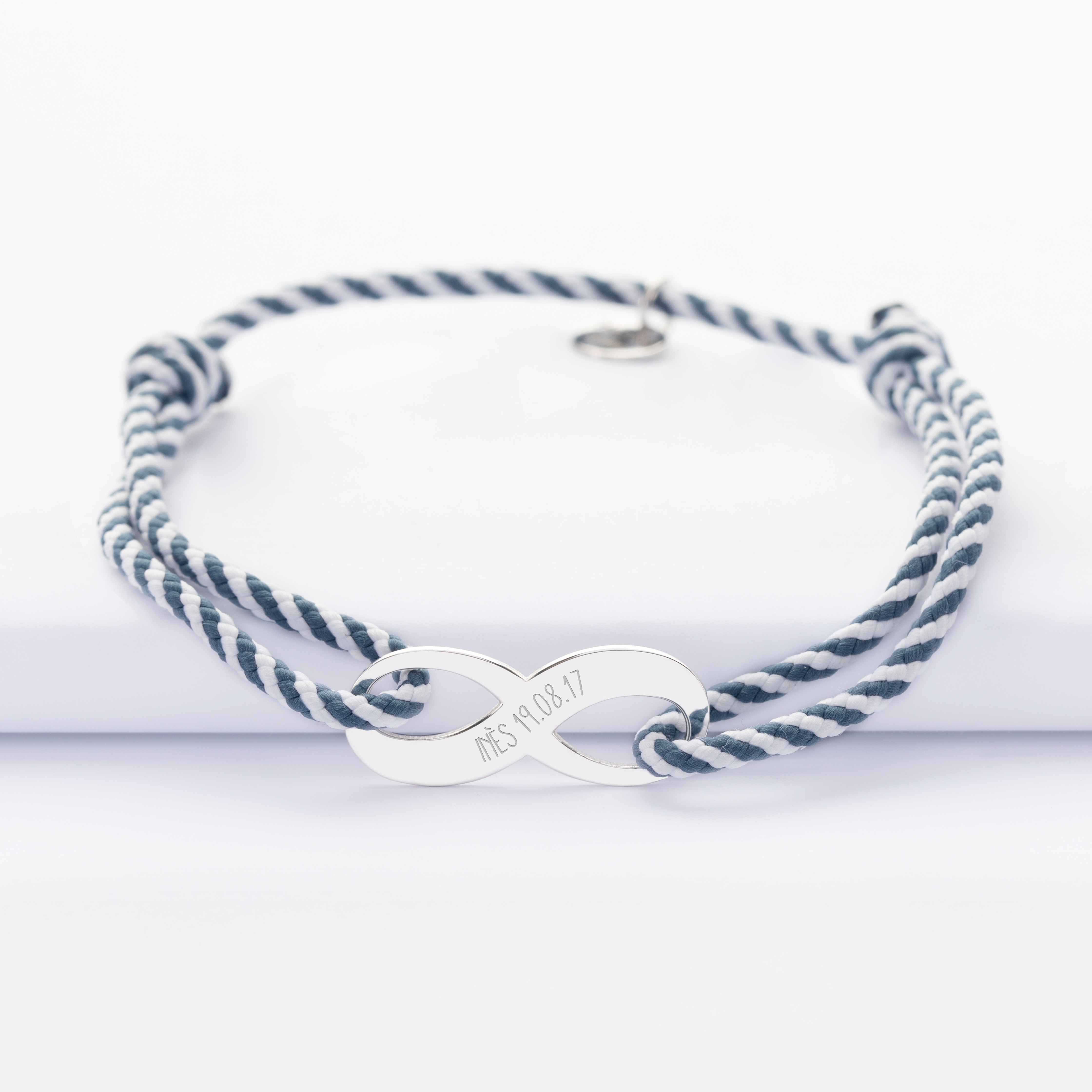 Men's bracelet braided cord with engraved silver medal 25x10mm
