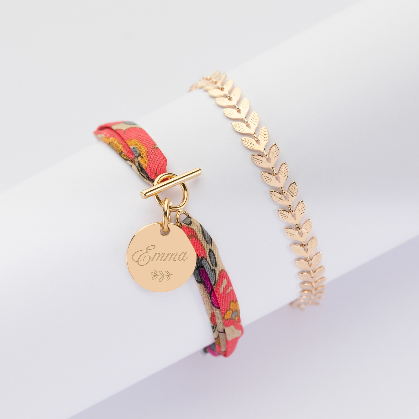 Duo personalised gold-plated bracelets Epi and Liberty with engraved medal clasp 15 mm