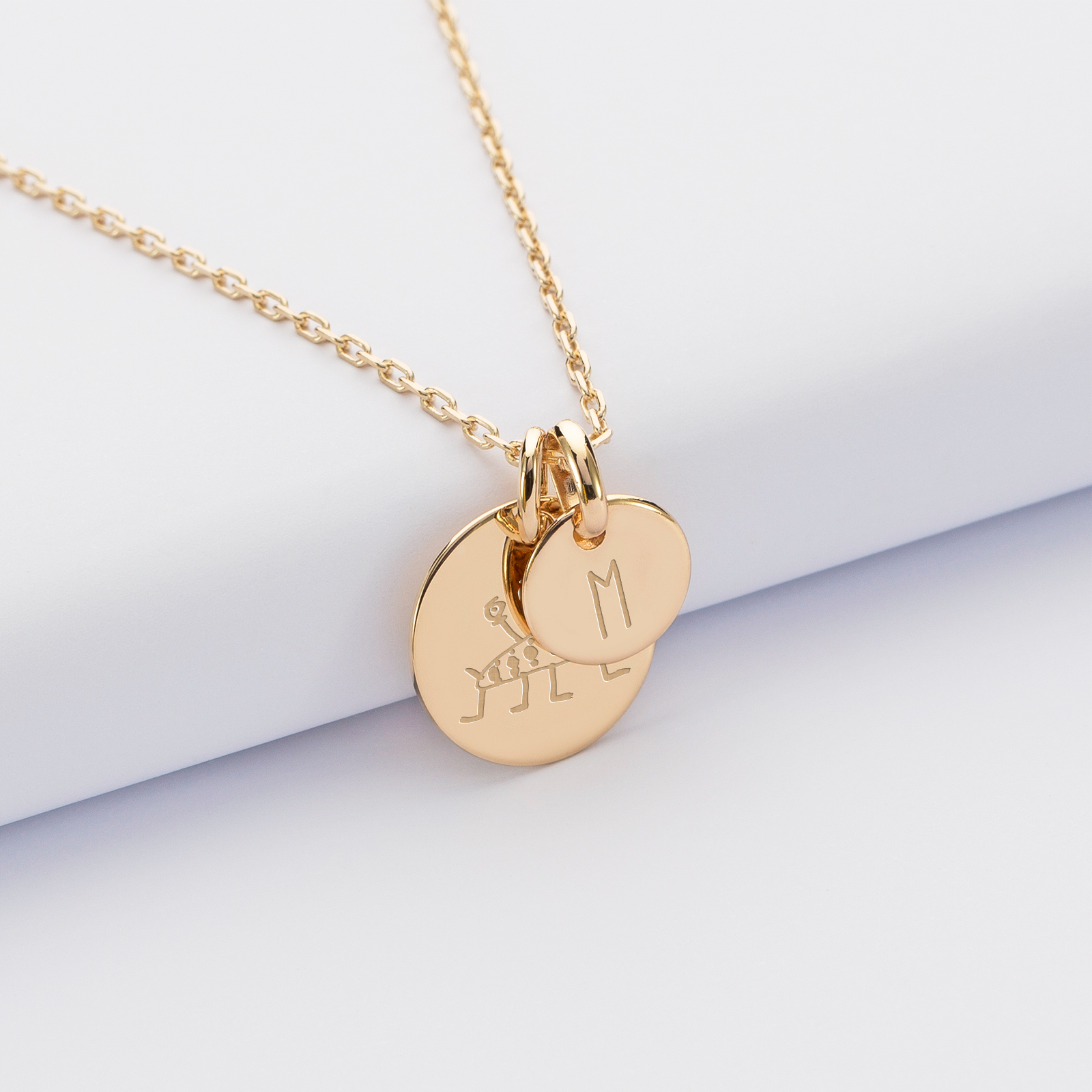 Personalised engraved gold-plated medallion pendant 15mm and round charm 10mm sketch