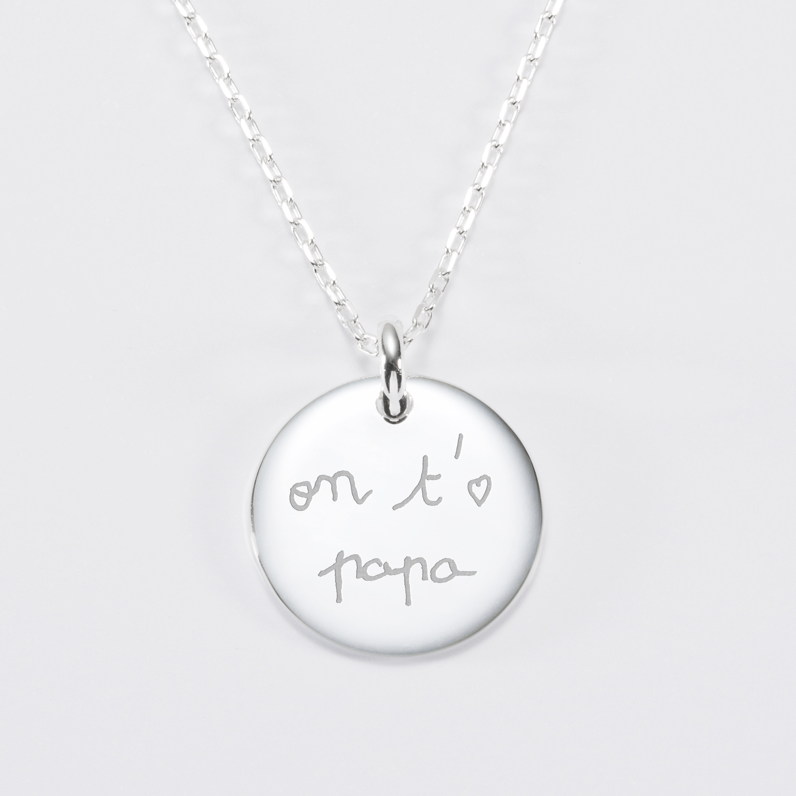 Collier pendentif médaille ronde martelé irrégulier en argent 925/1000e