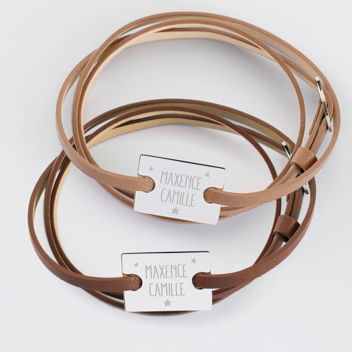 Pair of personalised leather bracelets with engraved 2-hole rectangular silver medallions 23x16mm - names
