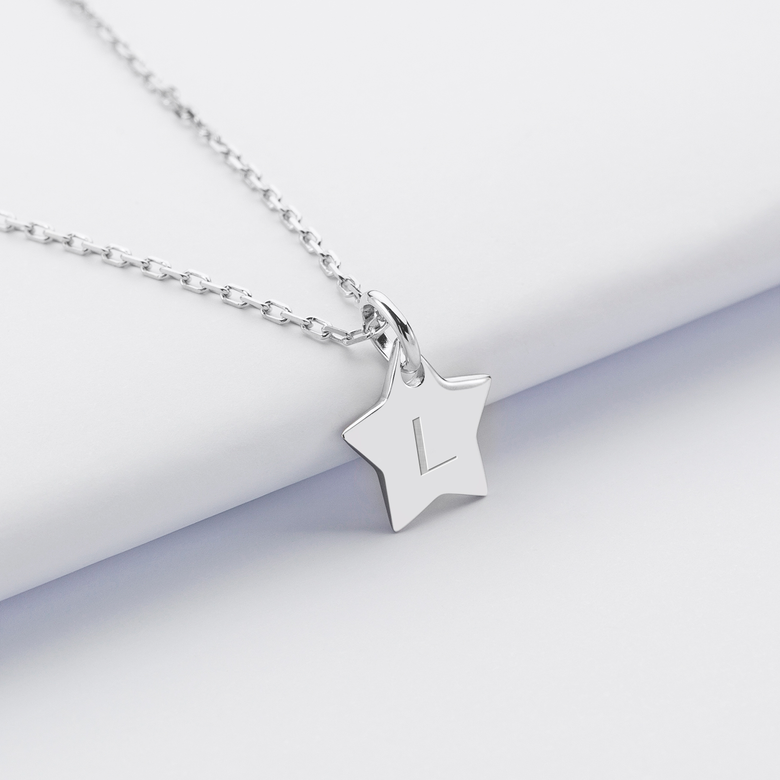Personalised engraved initial silver star medallion pendant 12 mm - 1