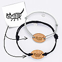 Pair of personalised bracelets with engraved oval wooden medallions 25x17mm - tutorial