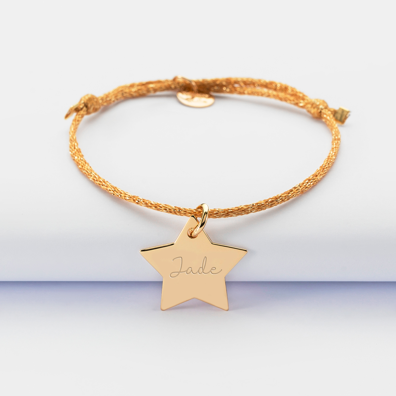Bracelet enfant personnalisé cordon pailleté médaille gravée plaqué or étoile 20x20 mm - prénom