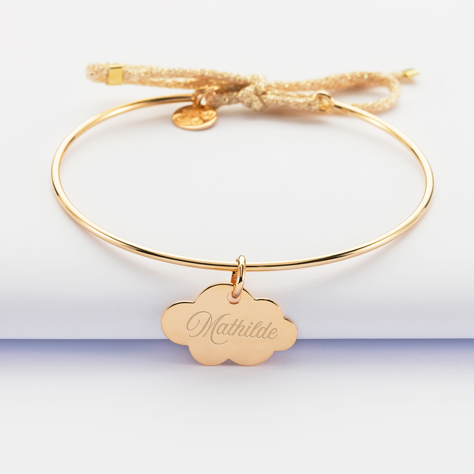 Personalised gold-plated bangle and engraved cloud medallion 20x14mm with sparkly cord - name