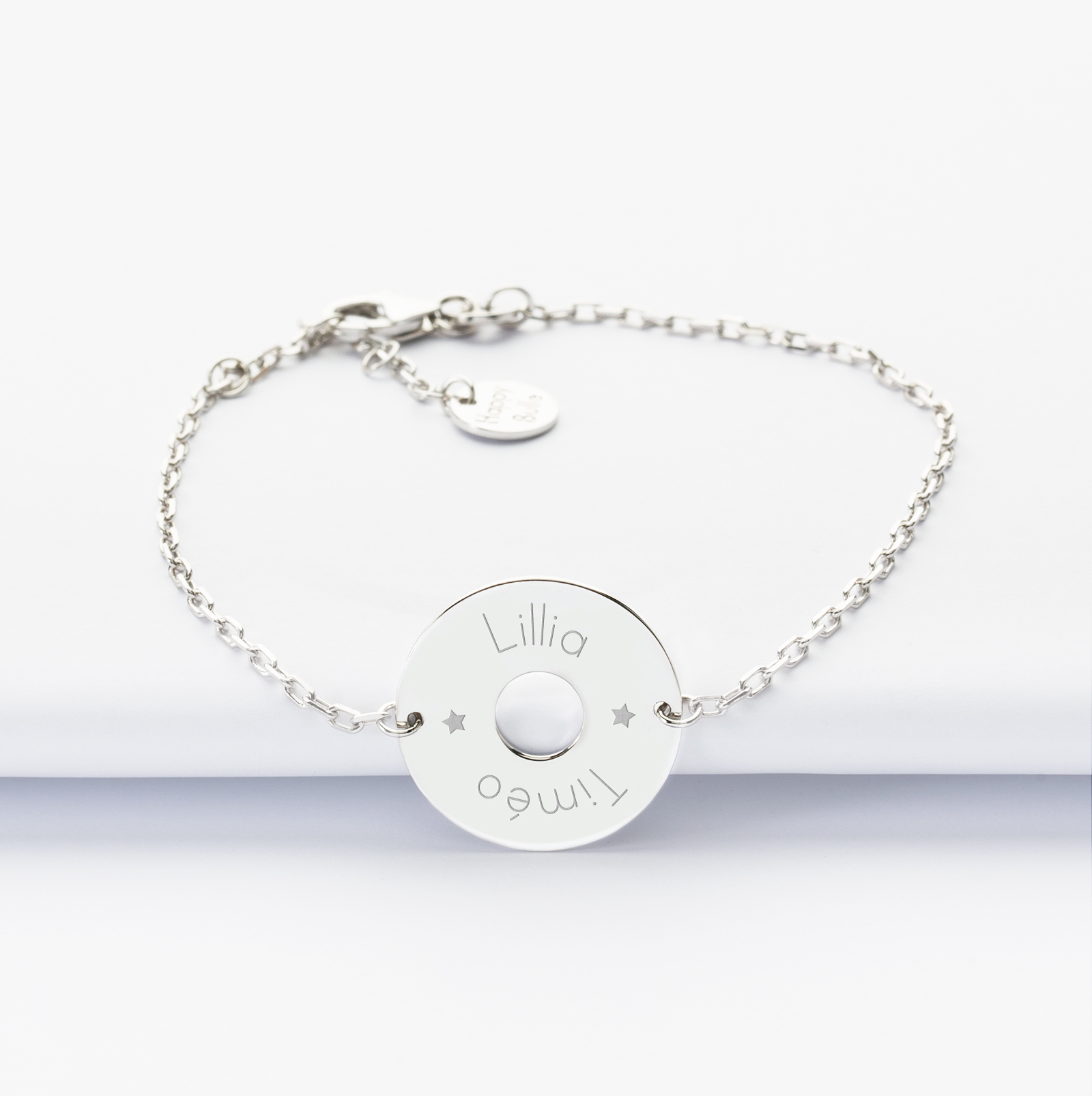 Personalised engraved 2-hole silver target medallion chain bracelet 18 mm - name