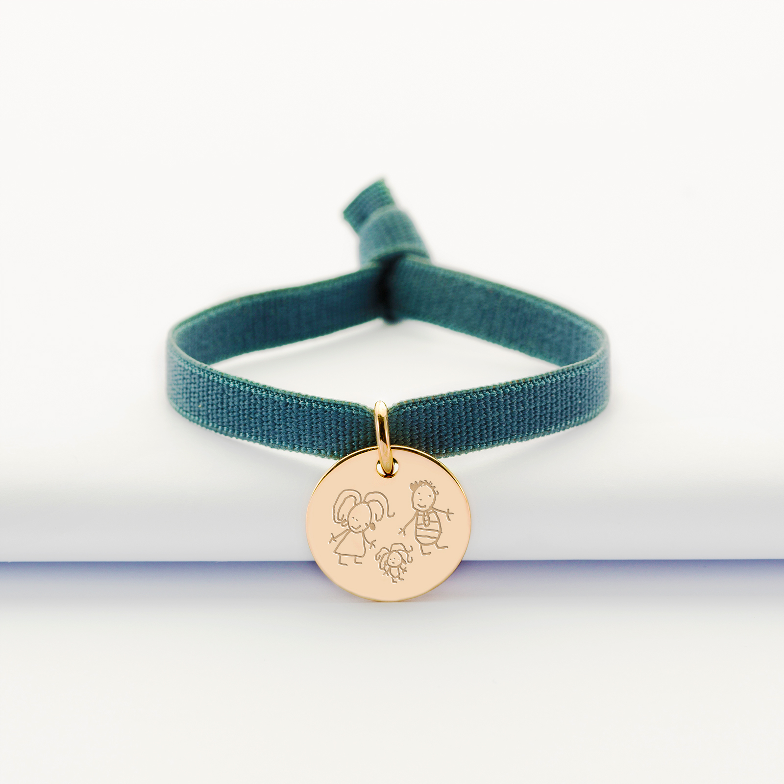 Bracelet enfant personnalisé cordon élastique médaille gravée argent 10 mm