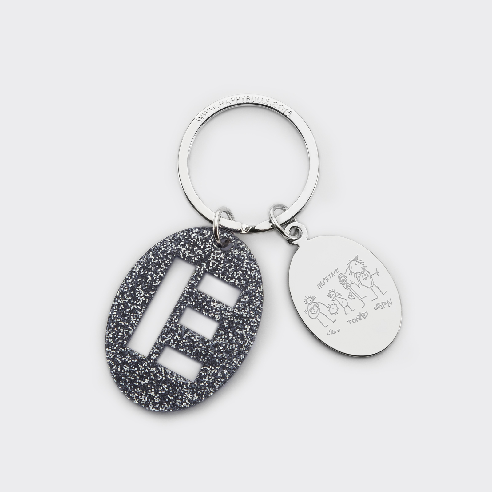 Porte-clés personnalisé médaille gravée ovale acier et breloque initiale acrylique pailleté