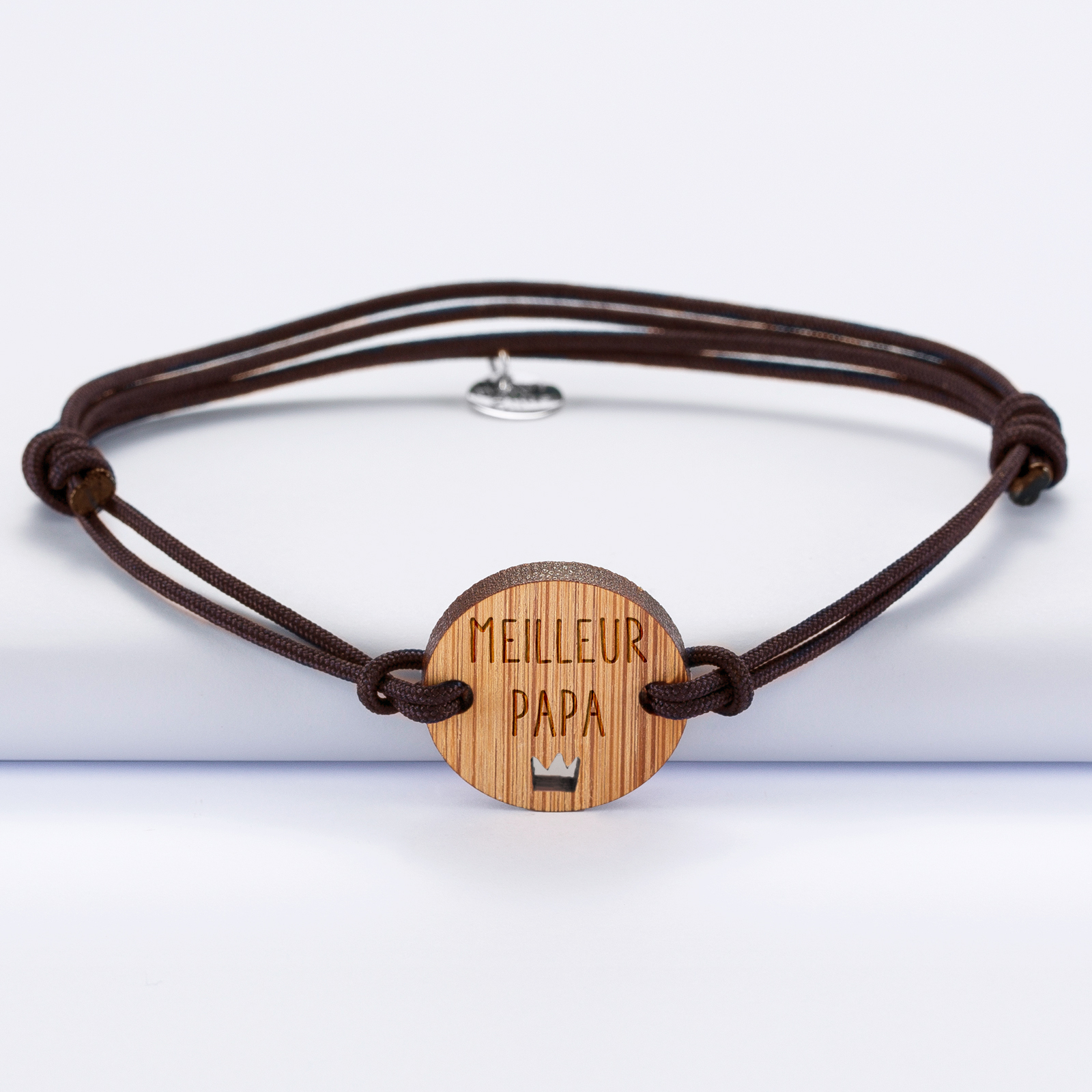 Bracelet homme médaille gravée bois ronde 21 mm - Edition spéciale "Meilleur papa" marron