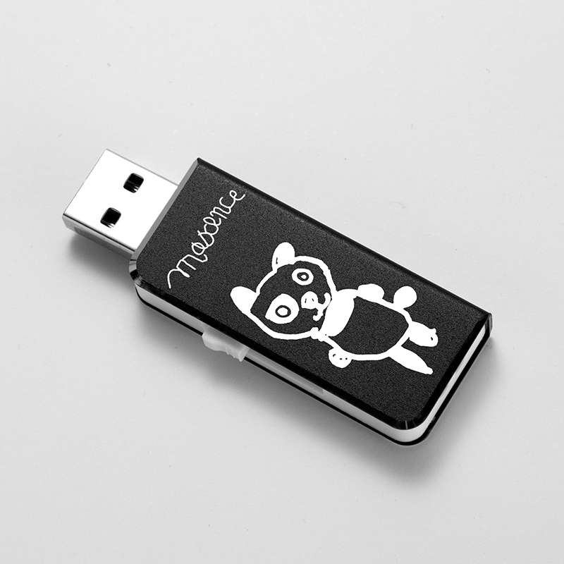 Engraved personalised anodised aluminium 8 GB USB stick - sketch