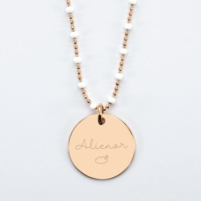 Collier perles colorées personnalisé médaille gravée plaqué or 19 mm - prenom