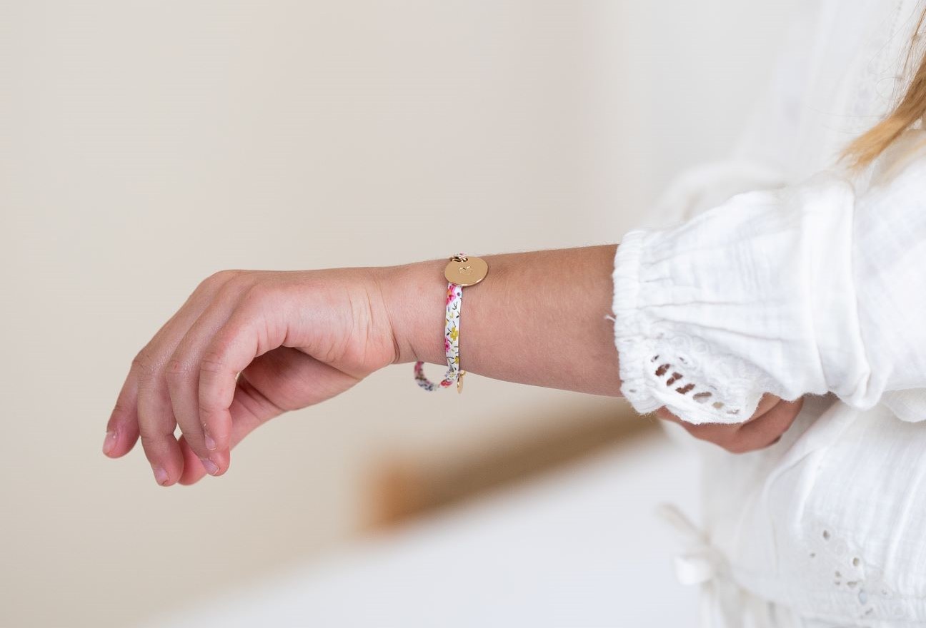 Gourmette ou bracelet : différences et conseils pour bien choisir