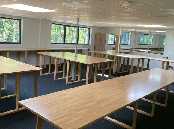 2021 - Un atelier construit dans la forêt 2021 - Un atelier construit dans la forêt