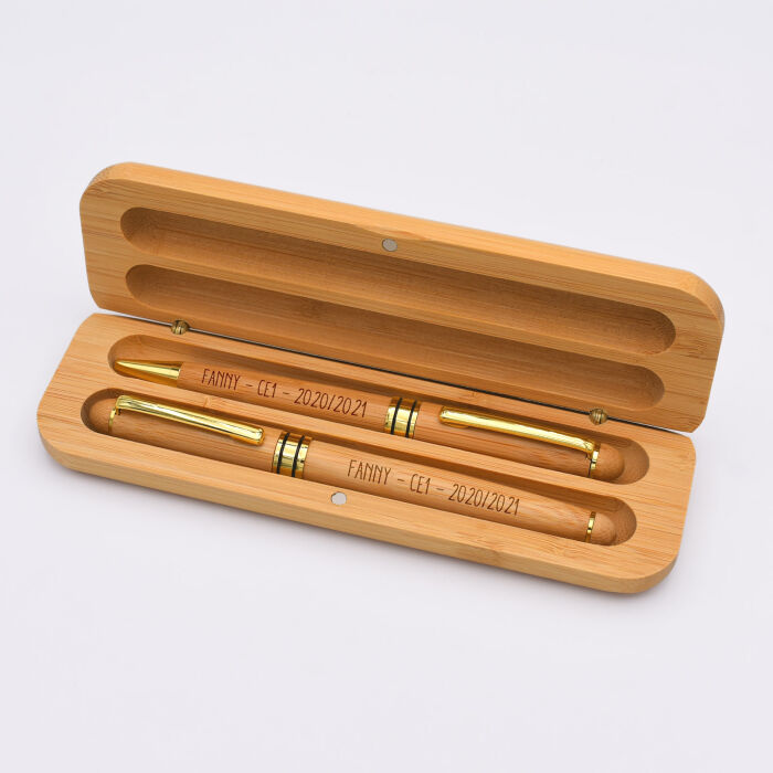Coffret bambou Merci Maîtresse et 2 stylos gravés - édition limitée pré-personnalisée