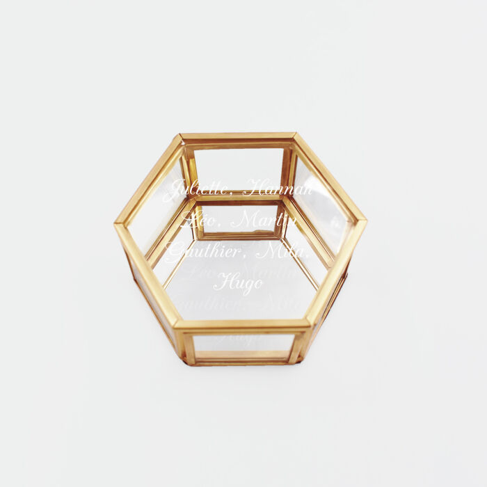 Boîte à bijoux personnalisée hexagonale 8x7x4 cm verre gravé - texte