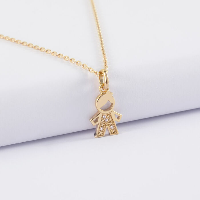Pendentif petit garçon scintillant plaqué or 12 mm