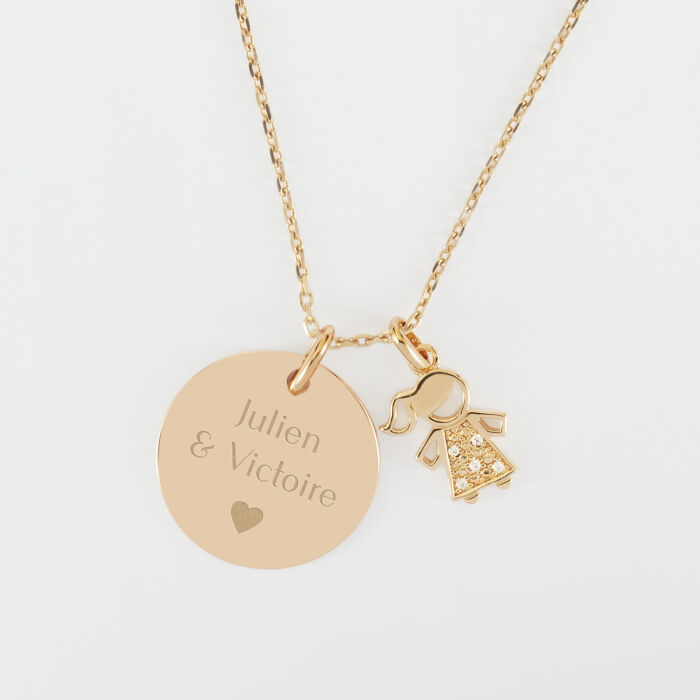 Pendentif personnalisé médaille gravée plaqué or 19 mm et breloque petite fille scintillante 12 mm - texte pictogramme