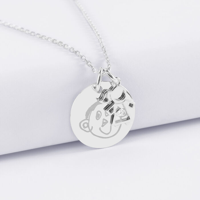 Pendentif personnalisé médaille gravée argent 19 mm et breloque petite fille zircon 12 mm - dessin
