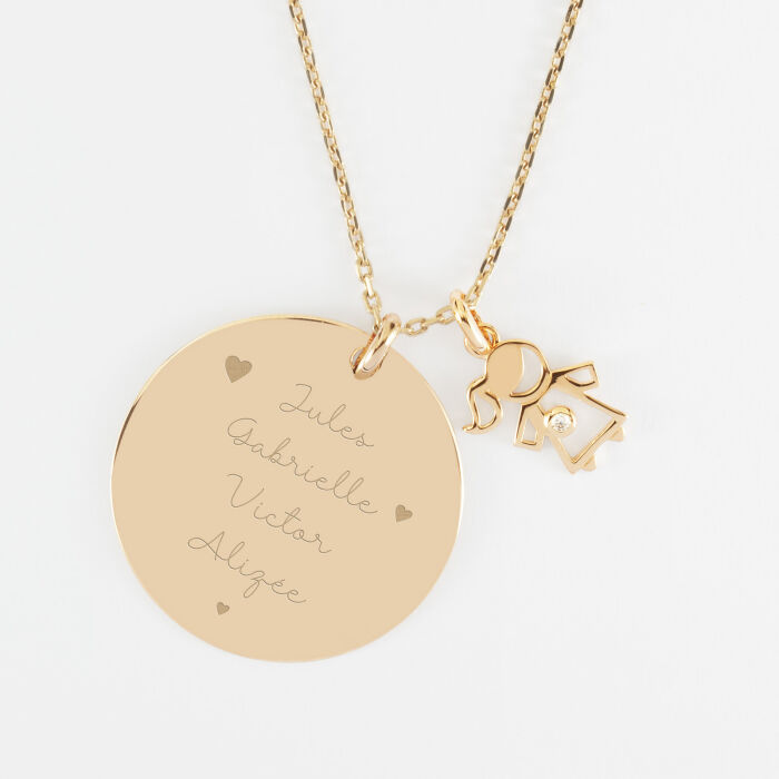 Pendentif personnalisé médaille gravée plaqué or 27 mm et breloque petite fille zircon 12 mm - texte pictogramme