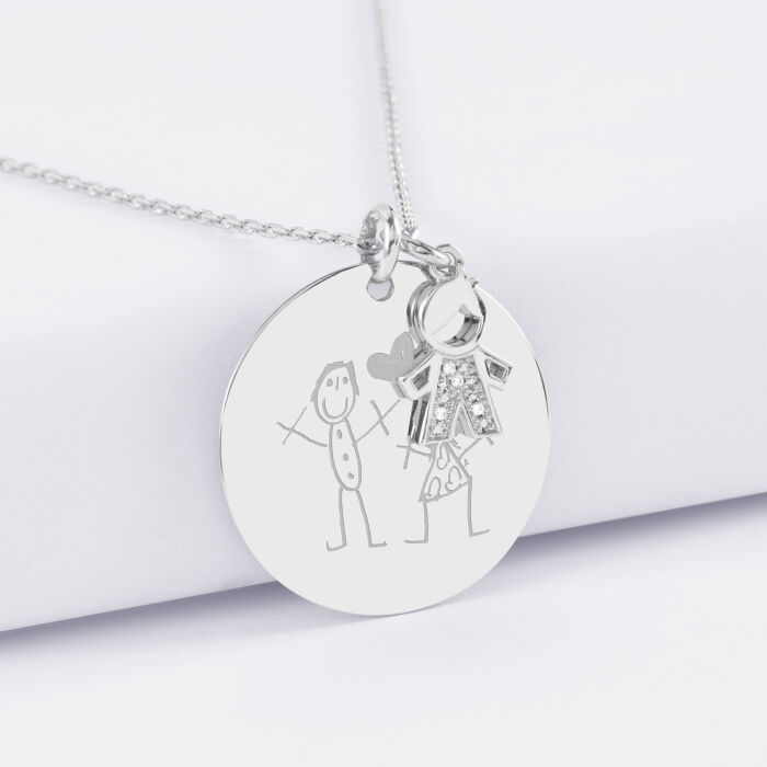 Pendentif personnalisé médaille gravée argent 27 mm et breloque petit garçon scintillant 12 mm - dessin