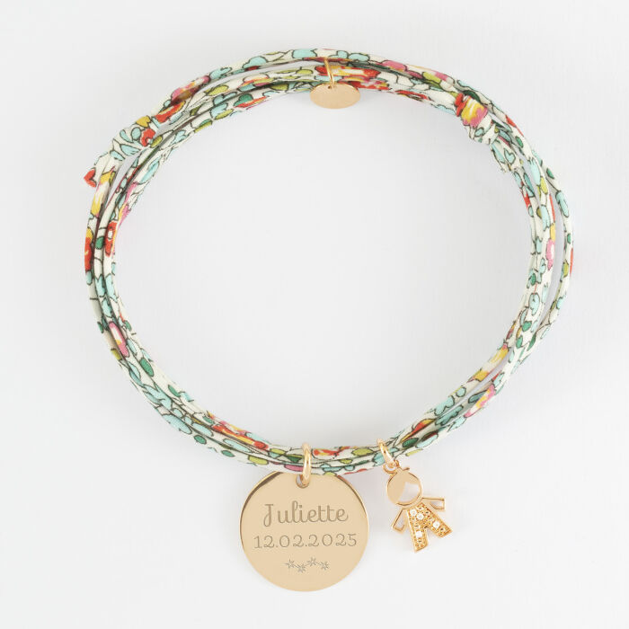 Bracelet 3 tours Liberty personnalisé médaille gravée plaqué or 19 mm et breloque petit garçon scintillant 12 mm - texte pictogramme