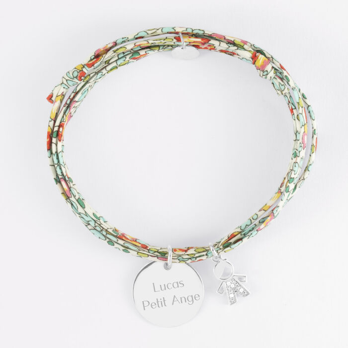 Bracelet 3 tours Liberty personnalisé médaille gravée argent 19 mm et breloque petit garçon scintillant 12 mm - texte