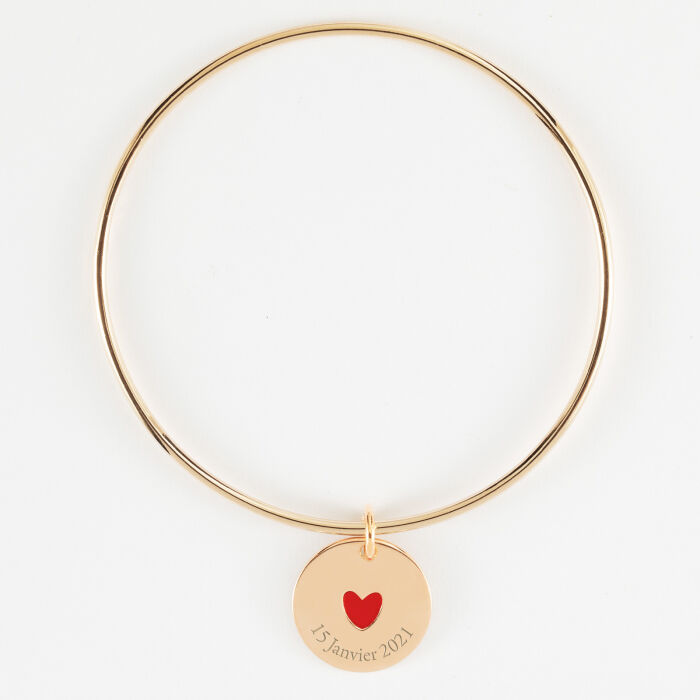 Bracelet personnalisé jonc plaqué or médaille gravée coeur émail rouge 19 mm - HappyBulle x Atelier Wagram - date