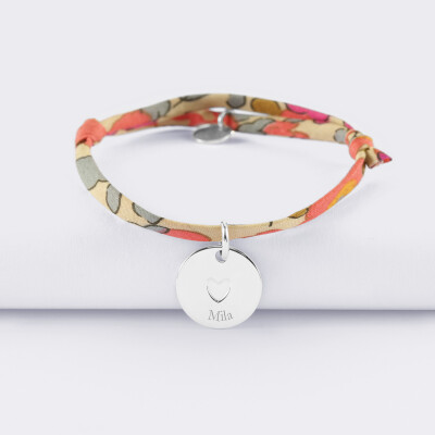 Bracelet enfant Liberty personnalisé médaille gravée argent coeur estampillé 15 mm - HappyBulle x Atelier Wagram - prenom