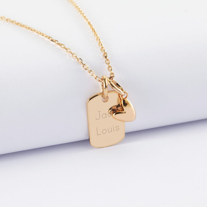 Pendentif personnalisé médaille gravée plaqué or rectangle 17x11 mm et breloque petit coeur bombé 7 mm - HappyBulle x Atelier Wagram - texte prénoms