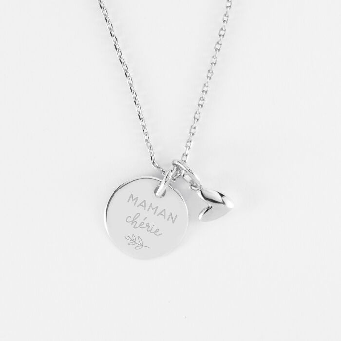 Pendentif personnalisé médaille gravée argent 15 mm et breloque petit coeur bombé 7 mm - HappyBulle x Atelier Wagram - illustration