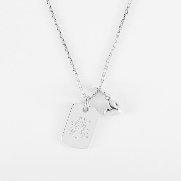 Pendentif enfant personnalisé médaille gravée argent rectangle 17x11 mm et breloque petit coeur bombé 7 mm - HappyBulle x Atelier Wagram - illustration ange