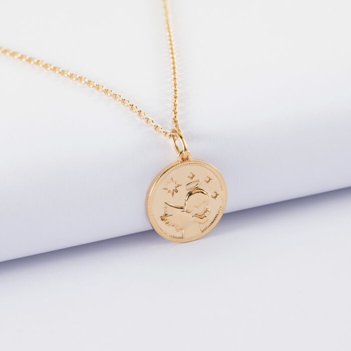 Pendentif enfant personnalisé médaille gravée plaqué or ange texturée 14 mm