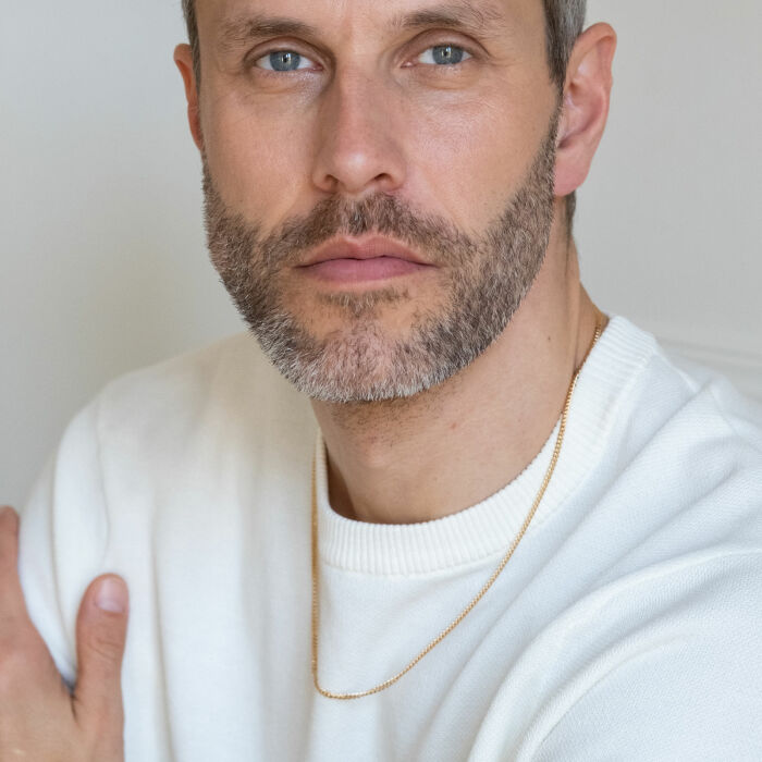 Chaîne gourmette plaqué or - portée