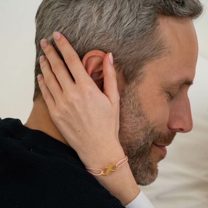 Bracciale infinito personalizzato medaglietta incisa placcata oro 25x10 mm