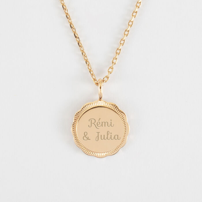 Pendentif personnalisé médaille contour fleur gravée plaqué or 18 mm - texte