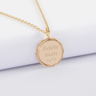 Pendentif personnalisé médaille contour fleur gravée plaqué or 18 mm - texte pictogramme