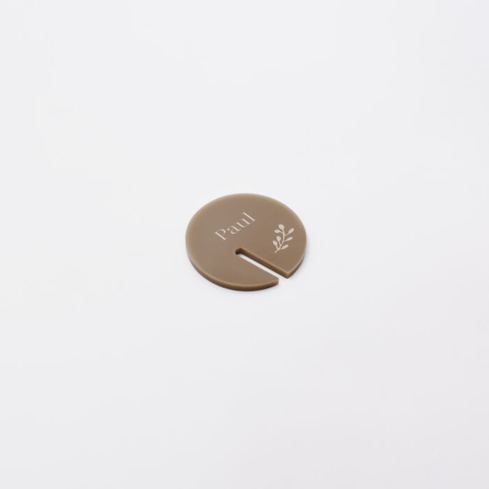 Marque-verre personnalisé prénoms invités acrylique beige 40x40 - Bohème