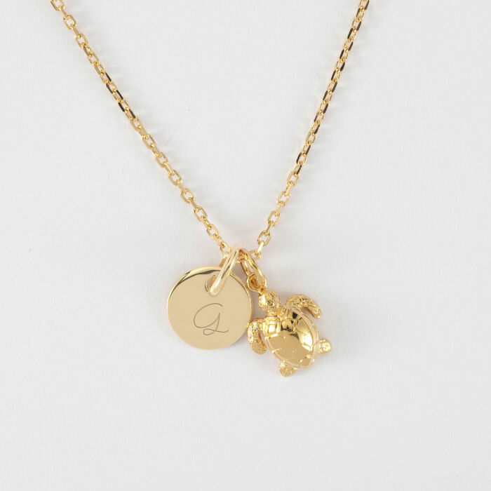 Pendentif personnalisé médaille gravée plaqué or 10 mm et breloque tortue 10 mm - G