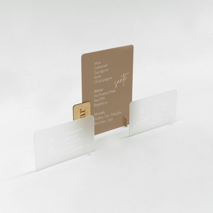 Signalétique bar personnalisée acrylique beige 285x346 - Bohème