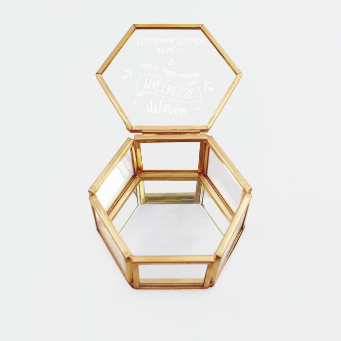 Boîte à bijoux personnalisée hexagonale 8x7x4 cm verre gravé - Edition spéciale "Merci maîtresse" - texte