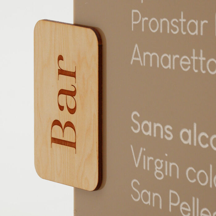 Signalétique bar personnalisée acrylique beige 285x346 - Bohème