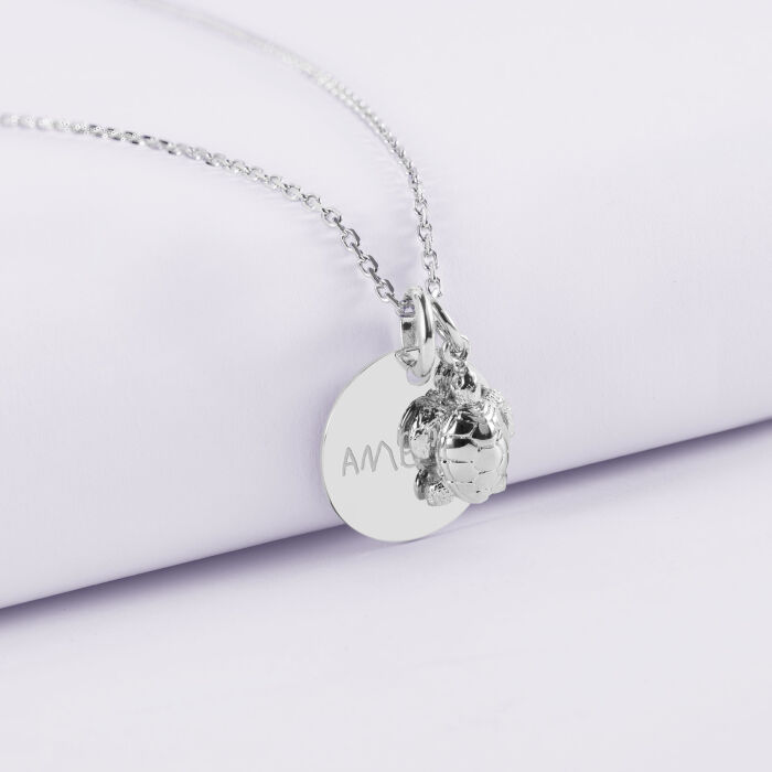 Pendentif enfant personnalisé médaille gravée argent 15 mm et breloque tortue 10 mm - prénom écrit