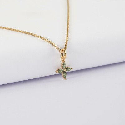 Pendentif fleur pétales zircons plaqué or 10 mm