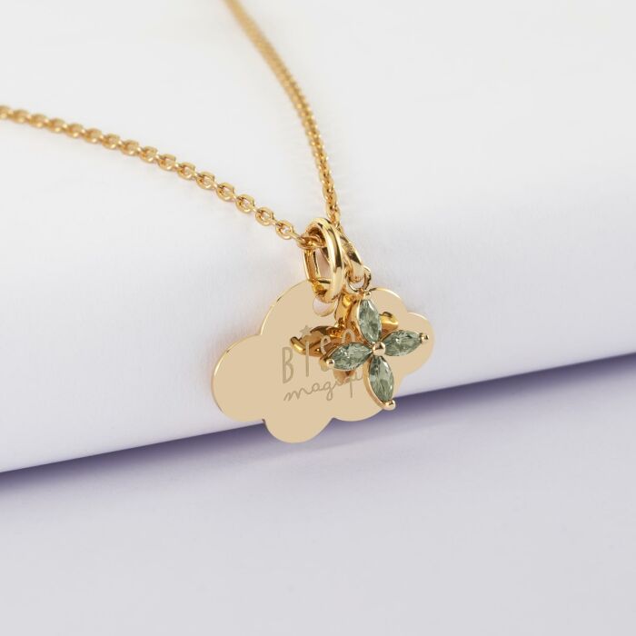Pendentif enfant personnalisé médaille gravée plaqué or nuage 20x14 mm et breloque fleur pétales 10 mm