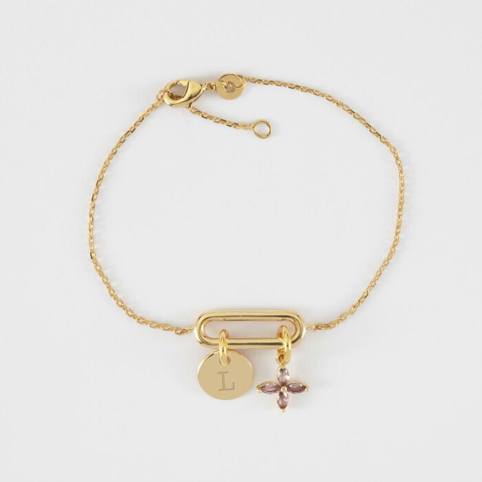 Bracelet chaîne ovale ouvert personnalisé médaille gravée plaqué or 10 mm et breloque fleur pétales 10 mm