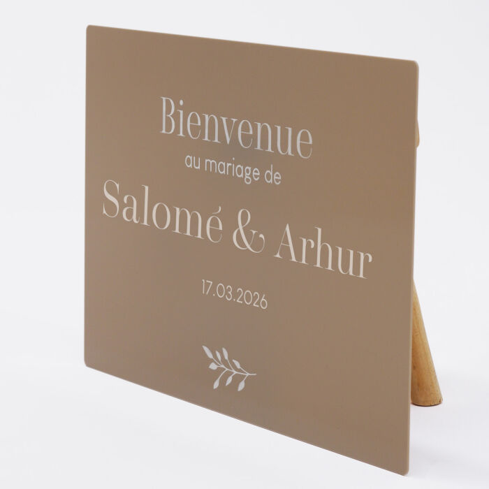 Panneau bienvenue personnalisé acrylique beige 800x550 - Bohème