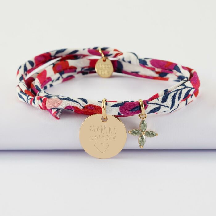 Bracelet 3 tours Liberty personnalisé médaille gravée plaqué or 15 mm et breloque fleur pétales 10 mm