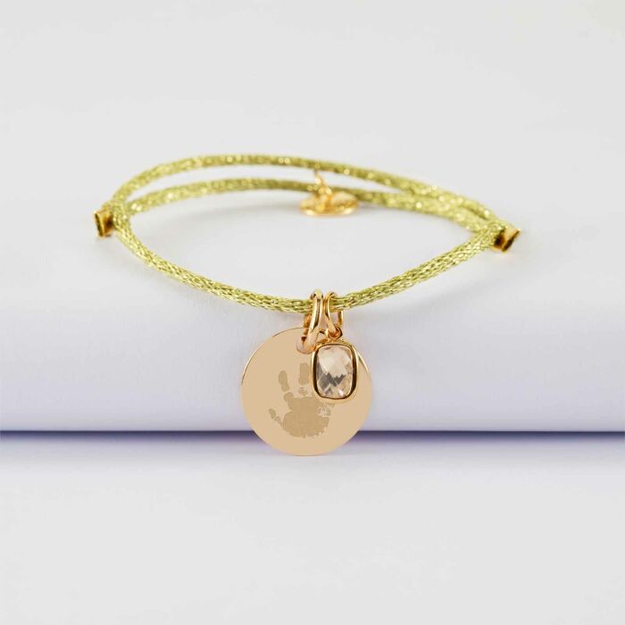 Bracelet personnalisé cordon pailleté médaille gravée plaqué or 15 mm et breloque rectangle zircon plaqué or 9 mm