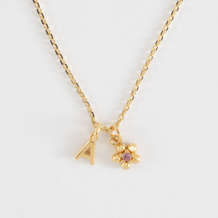 Pendentif personnalisé médaille plaqué or lettre initiale 5 mm et breloque fleur zircon plaqué or 8 mm