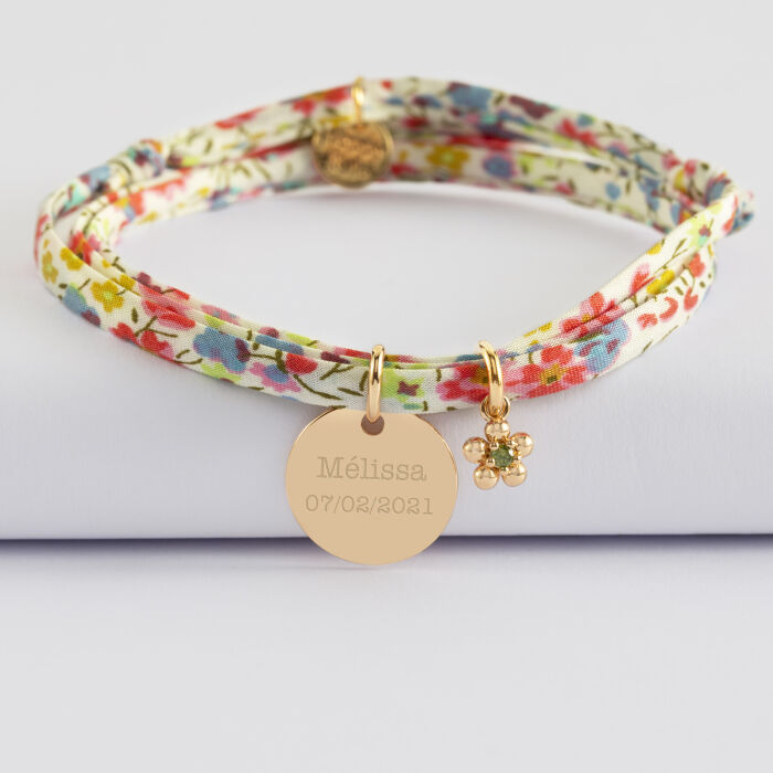 Bracelet Liberty personnalisé médaille gravée plaqué or 15 mm et breloque fleur zircon plaqué or 8 mm